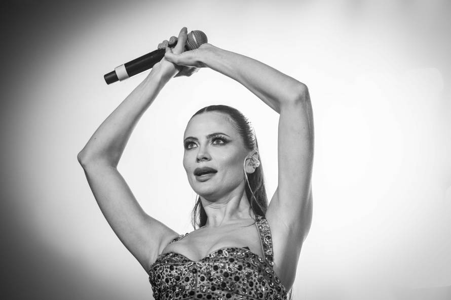 Milica Pavlović održala koncert u Areni Zagreb