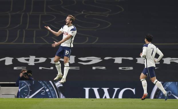 Premier League - Tottenham Hotspur v Arsenal