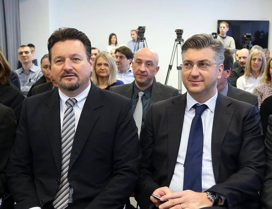 Plenković se riješio Kuščevića, ali to ni izdaleka nije dovoljno