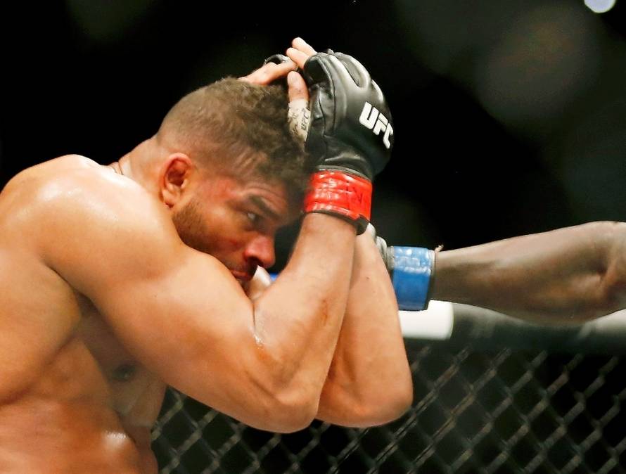 MMA: UFC Fight Night-Washington DC-Overeem vs Rozenstruik