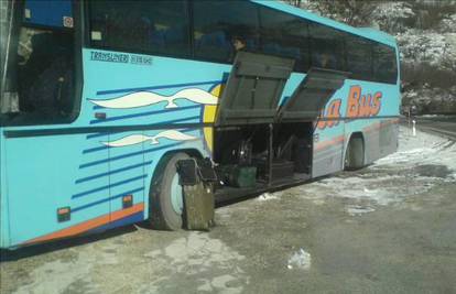 Autobusu tvrtke Croatia bus otpao kotač u vožnji