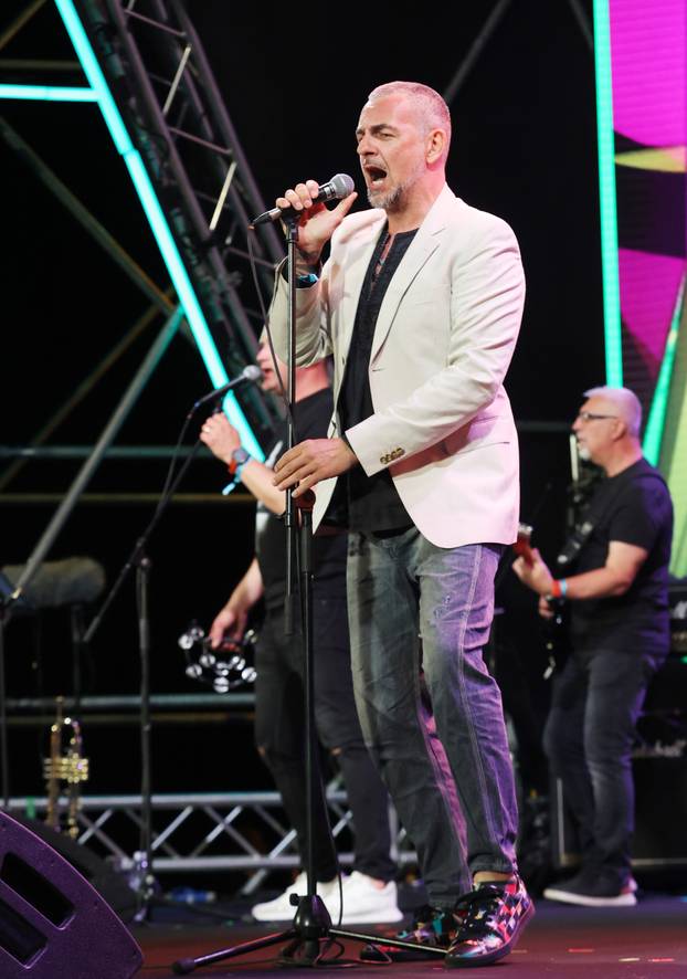 Vodice: Prve ve?eri 17. CMC festivala koncert je održao Sandi Cenov