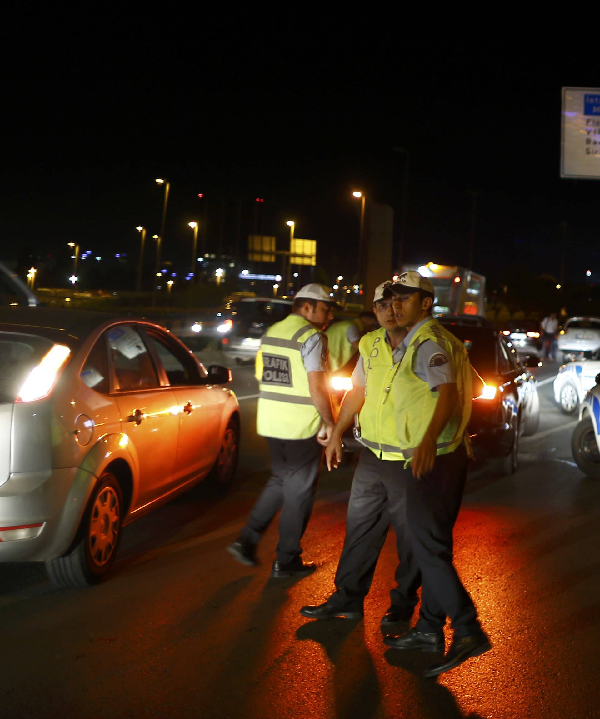 Security blocks the road towards Turkey's largest airport, Istanbul Ataturk