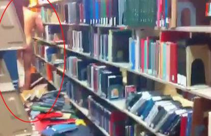 Nadrogiran i sasvim gol bacao knjige u sveučilišnoj knjižnici