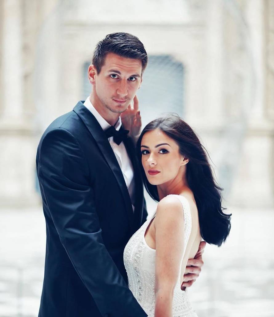 Zubčić plakao vidjevši Mateu u vjenčanici: 'Najemotivniji tren'