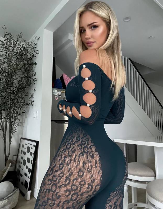 FOTO Bivša učiteljica pokazala vruću lekciju, internet 'izgorio'