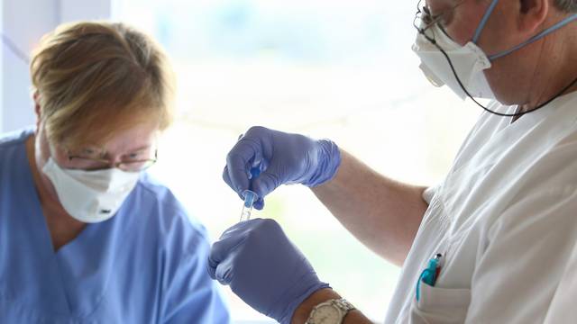 2020. U Hrvatskoj počelo cijepljenje protiv koronavirusa