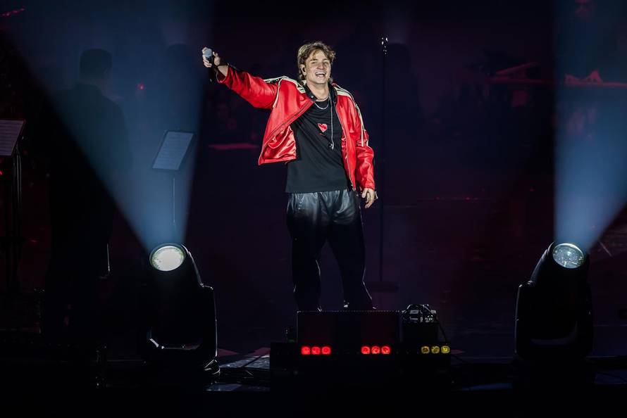 Split: Koncert Jakova Jozinovića u ŠC Gripe