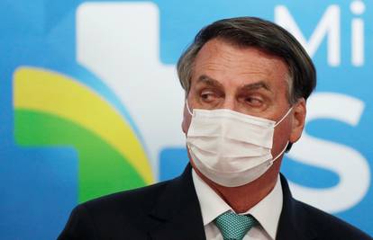 Istraga: Bivši čelnik Brazila Jair Bolsonaro lažirao podatke, nije se cijepio protiv korone