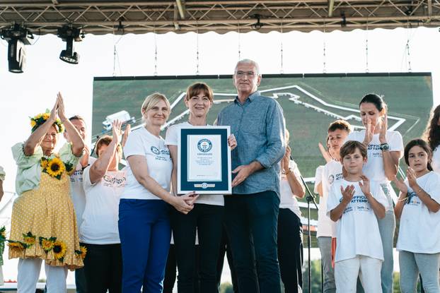 Hrvati oborili rekord: 'Imamo najdužu štrudlu na svijetu!'