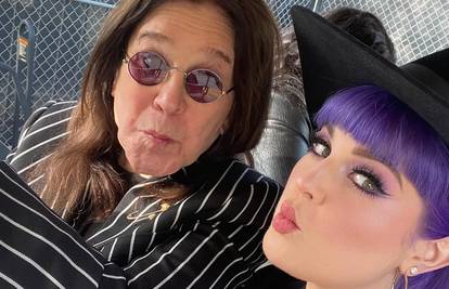 Kelly Osbourne posvetila je ocu Ozzyju dirljivu objavu: 'Ovo mi je prvi bez tebe, bit će grozno...'