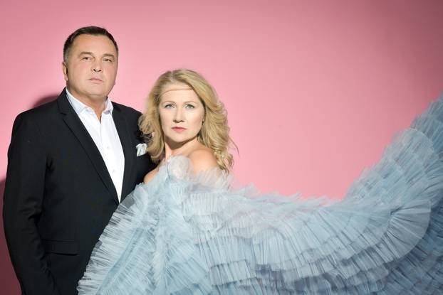 Zagreb: Voditelji Barbara Kolar i Duško Ćurlić