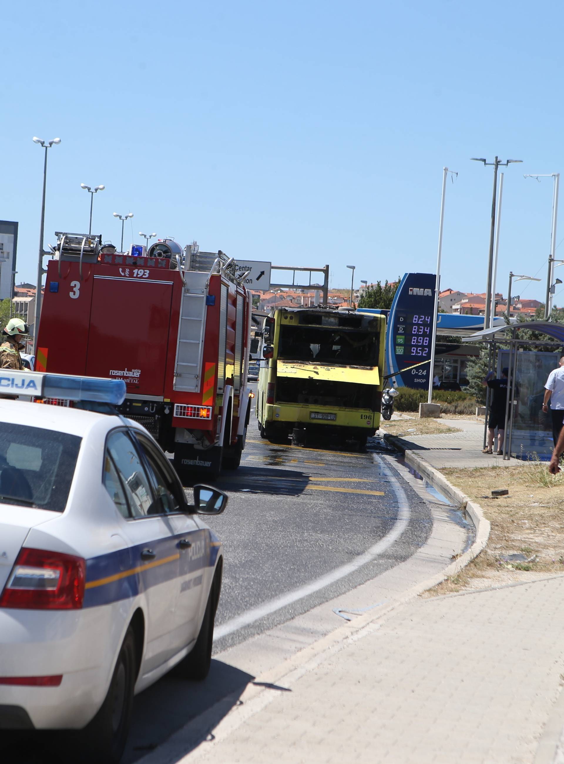 Buktinja u Splitu: 'Bježite svi van, cijeli autobus će izgorjeti!'