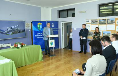 Javnosti predstavljen projekt rekonstrukcije škole u Petrinji