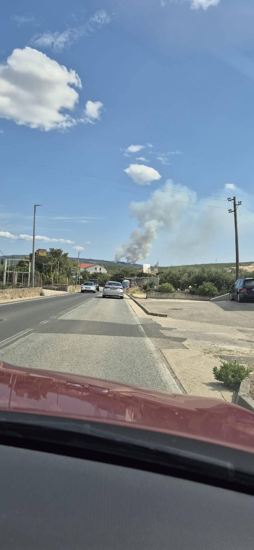 FOTO Opet gori na Čiovu: 'Požar se aktivirao na starom mjestu'