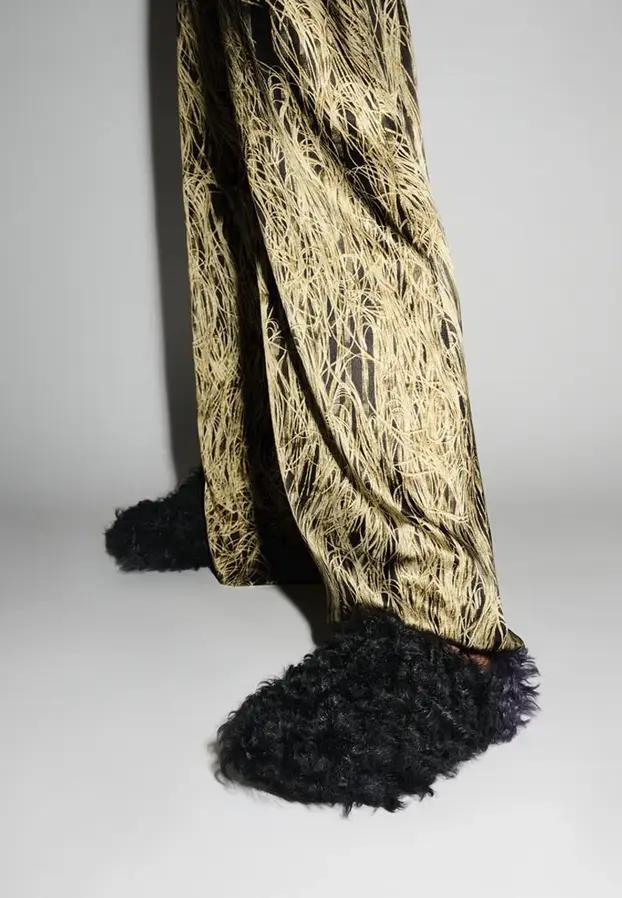 FOTO Biste li kupili sandale s perjem koje stoje preko 200 €?