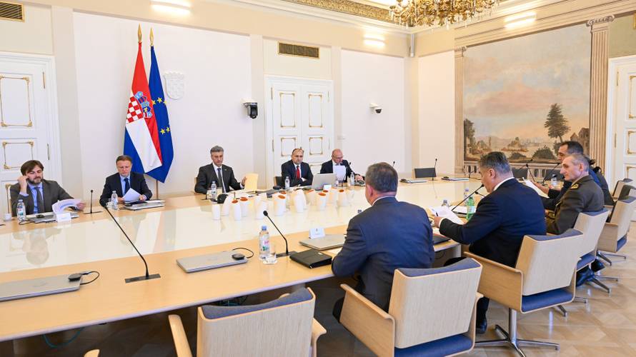 FOTO Oglasili se Milanović i Vlada nakon sjednice Vijeća, evo o čemu su raspravljali