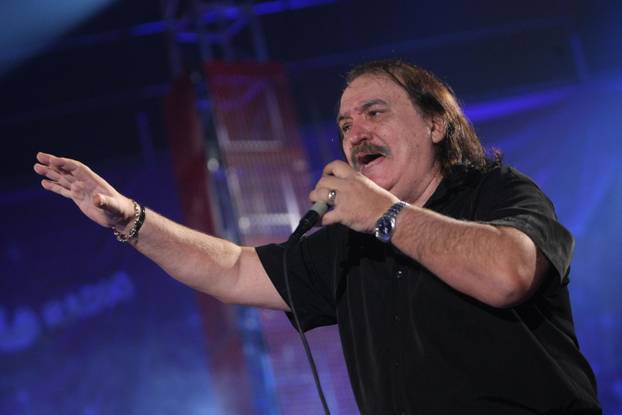ARHIVA -  Humanitarni koncert Zvijezde Hit u zagrebačkom Domu sportova
