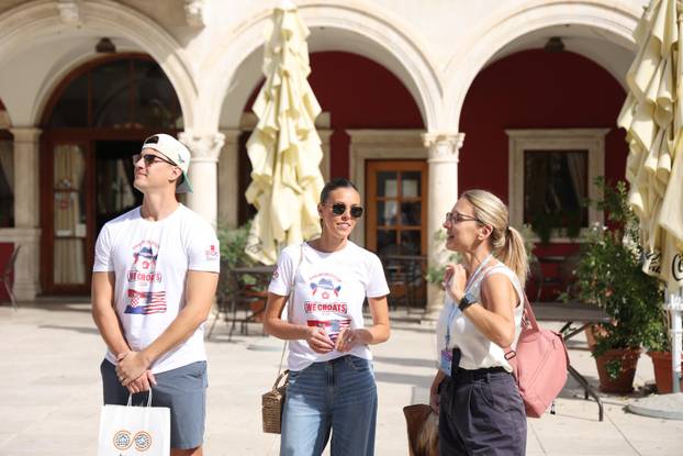 Američki bračni par Smith koji su proslavili hrvatski navijači posjetio Šibenik