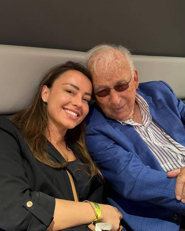 FOTO Srpkinja vodi košarkaše, voli Hrvatsku i ruši predrasude
