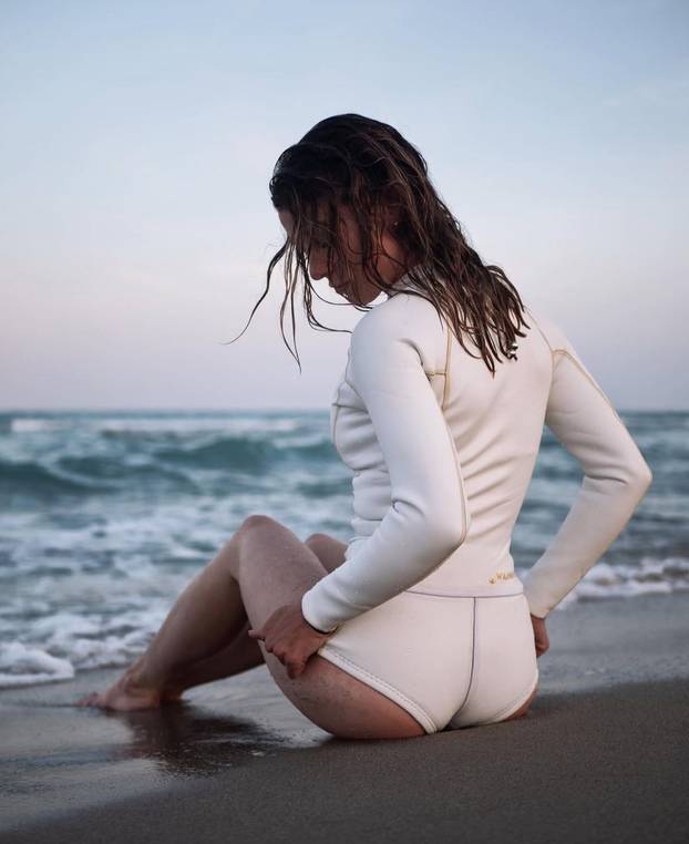 FOTO Zovu je najzgodnijom i najhrabrijom znanstvenicom: 'Ne bojim se krokodila ni zmija'