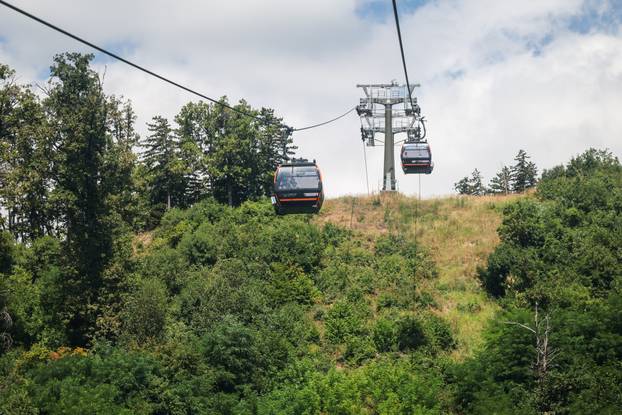 Zagreb: Vožnja žicarom na Sljeme