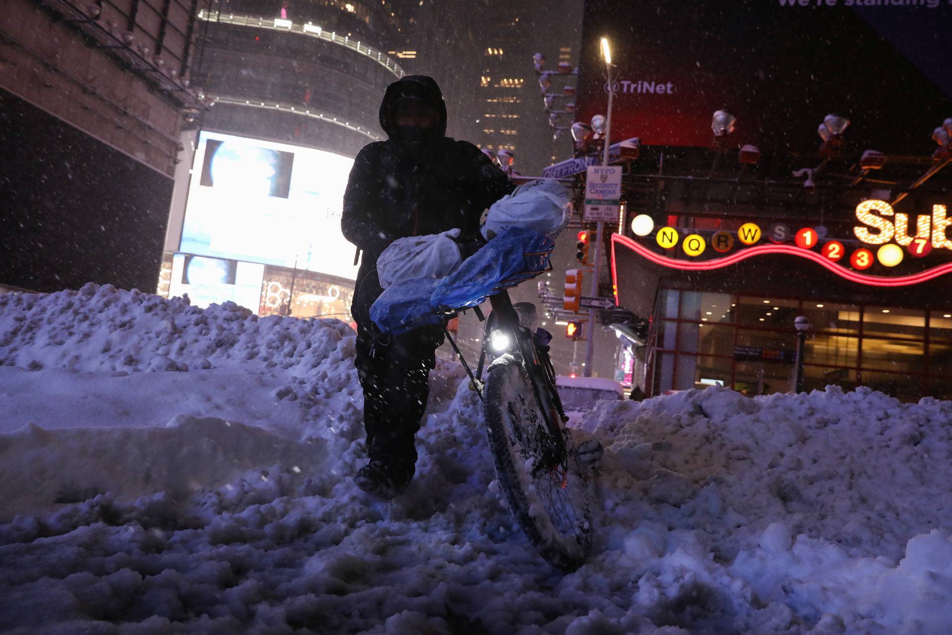 A snowstorm hits New York during the coronavirus disease (COVID-19) pandemic