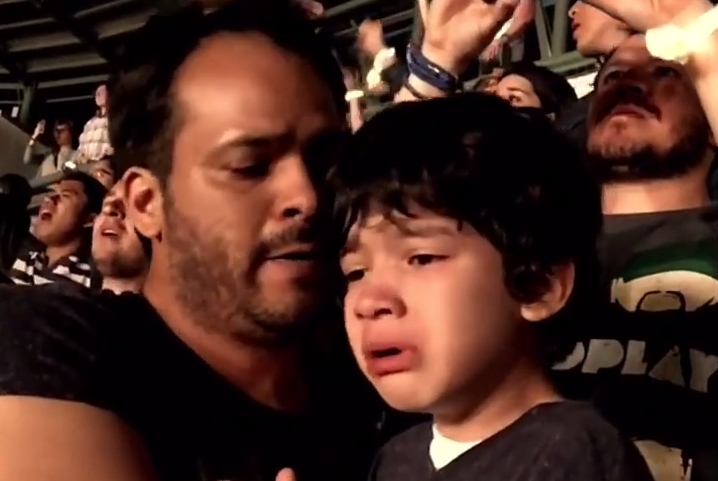 Koncert Coldplaya: Autistični dječak suzama dirnuo milijune