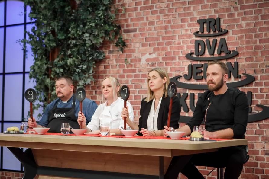 Iako su bili jako uspješni, show je nakon gustog duela napustio najneobičniji par ove sezone