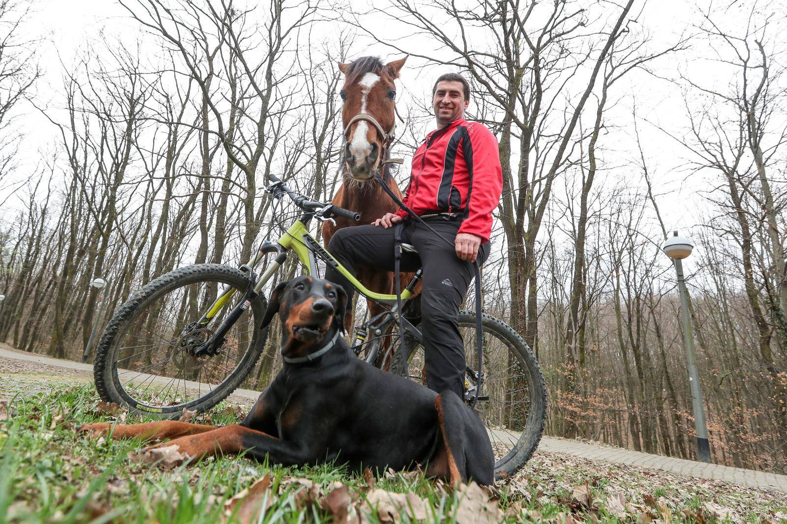 'Moj konj Kasper i ja jurimo šumama čak do 60 km na sat'