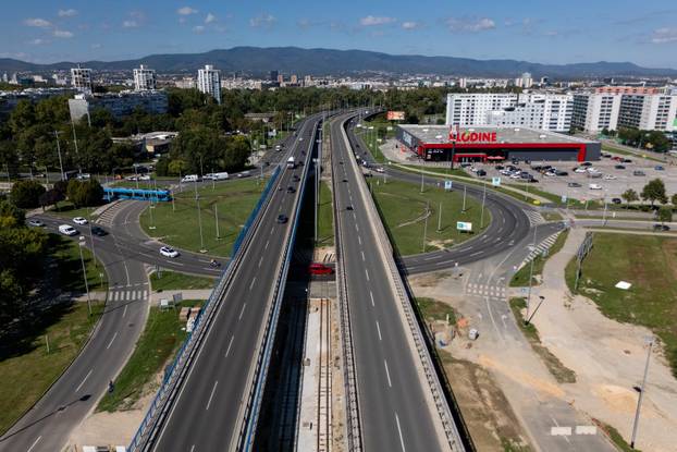 Napredak radova na Sarajevskoj cesti u Novom Zagrebu snimljen iz zraka