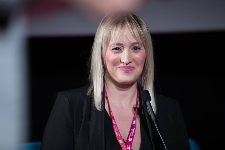 'Vrijednost diploma je nikakva, ali znanje je važnije nego ikad'