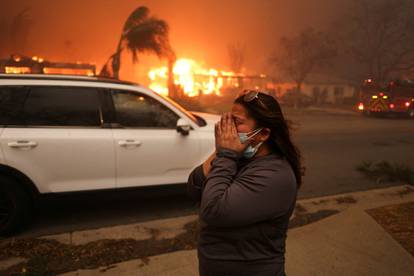 FOTO Gori i Hollywood, petero mrtvih: 'Ovo je Armagedon!'