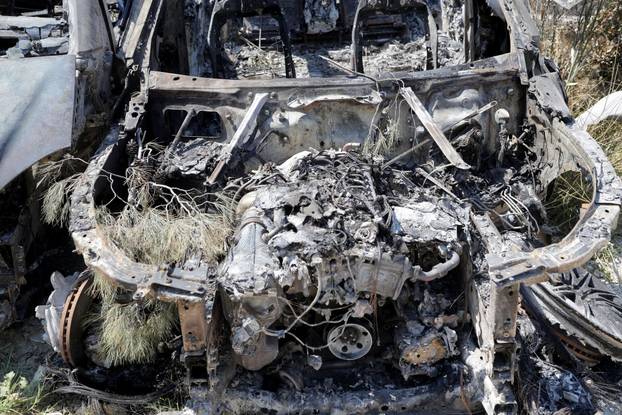 Omiš: Veliki broj izgorenih automobila u požaru