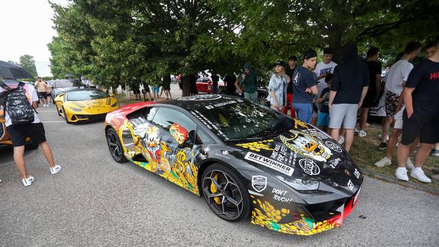 Zagreb: Sportski automobili OneLife Rallyja okupili se u Riverside Gardenu