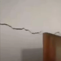 Posljedice snažnog potresa: U Dicmu su popucali zidovi u kući