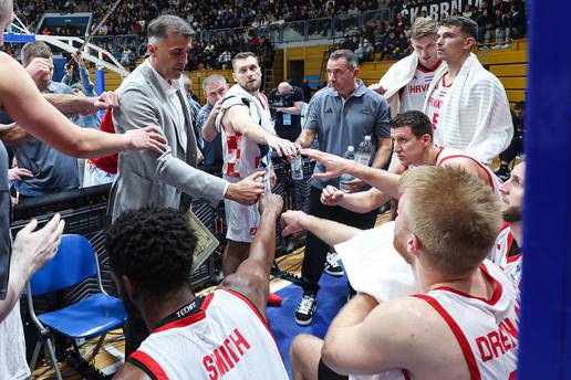 Hrvatska - BiH 89-76: Raspucani Božić i Smith, 18 trica za važnu pobjedu u kvalifikacijama za EP