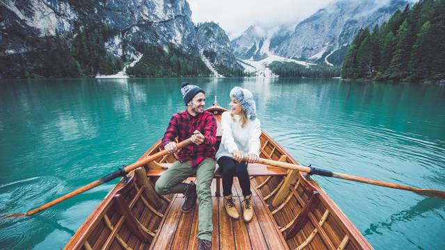 Mountain,Stories.,Happy,Couple,On,A,Wanderlust,Vacation.,Boyfriend,And