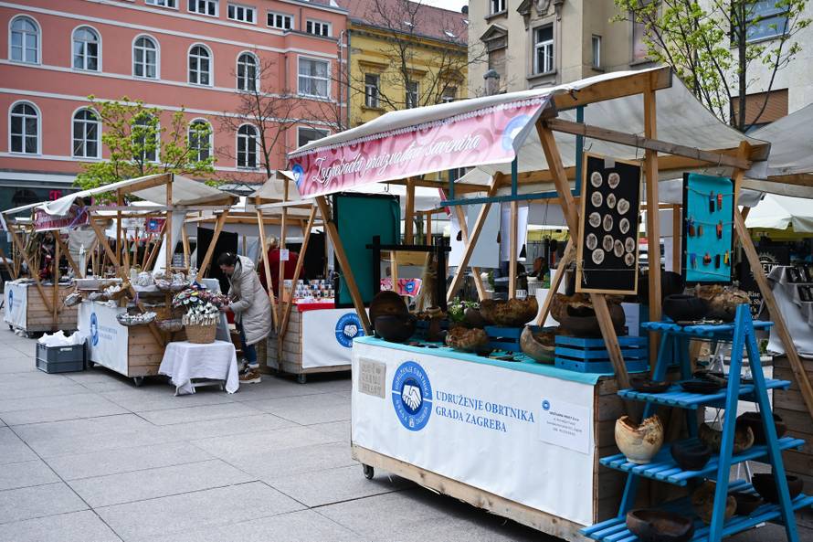 Sajam tradicijskih i umjetničkih obrta u Zagrebu