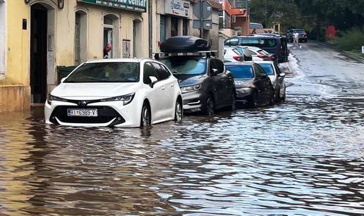 FOTO Ulice pod vodom: Evo kako izgleda Pula nakon ki&scaron;e