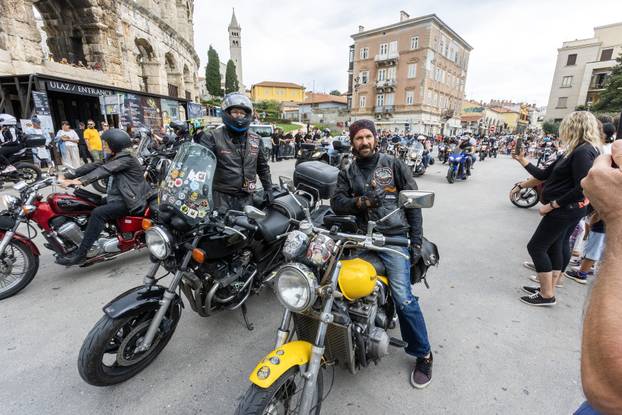 Defile kroz Pulu na najvećem susretu Croatia Bike Week