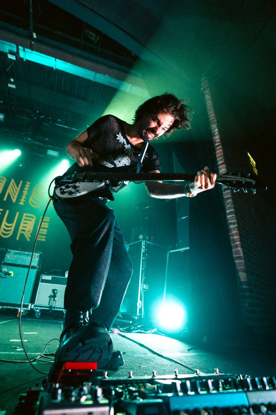 Joker Out rasplesao je Tvornicu Kulture: Hrvatice na pozornicu bacale ružičaste grudnjake...