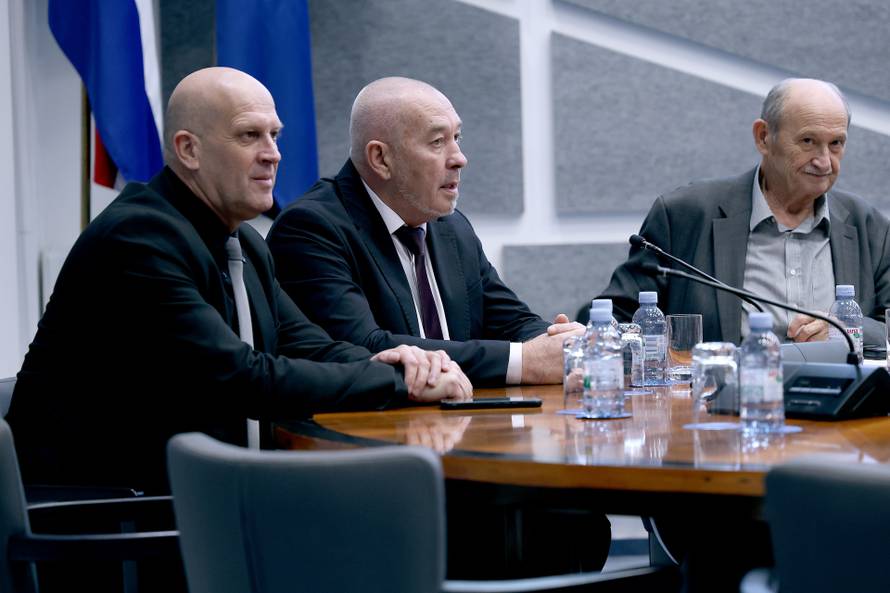 Zagreb: Održan okrugli stol "Zakonska zaštita Deklaracije o Domovinskom ratu"