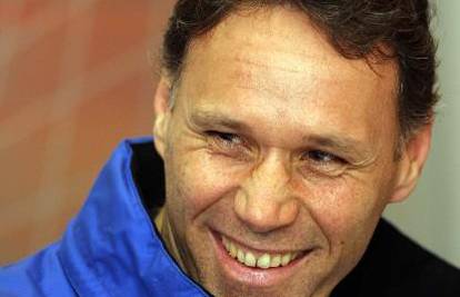 Marco Van Basten: Uživam gledati Eduarda, odličan je