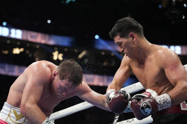 Boxing: Canelo vs Bivol