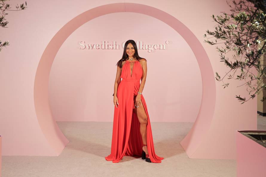 Borna Kotromanić zaplivala u ledenom Bledskom jezeru...