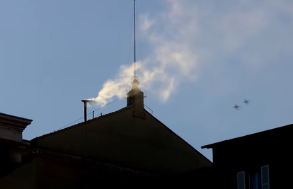 Izabrali su novog papu!  Erupcija sreće i oduševljenja u Vatikanu