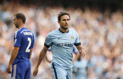 Lampard i dalje ima godišnju ulaznicu za Stamford Bridge