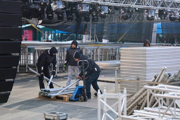 Zagreb: Pozornica za doček Nove godine polako dobiva svoj konačan izgled