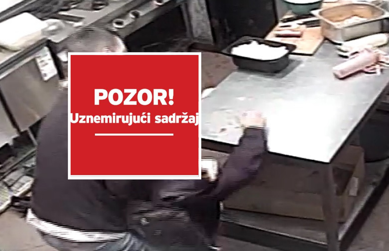 Užasna snimka napada škarama i mesarskim nožem na radnika fast food restorana u Splitu